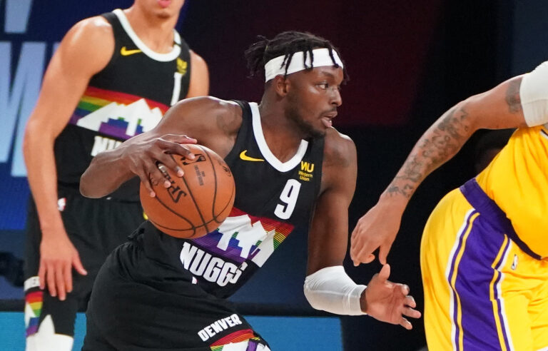 手感不错！东契奇首节6中4轻取10分（状态在线！东契奇首节6投4中斩获10分）